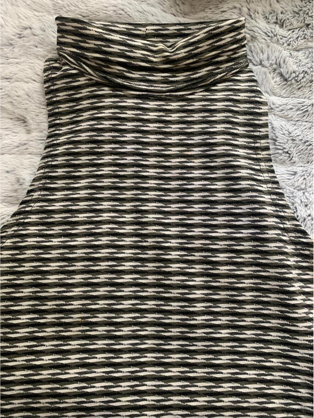 Free People Cowl Neck Top XS Knit Sleeveless Fitted Tank